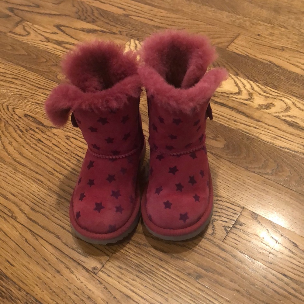 Adorable Pink Uggs!